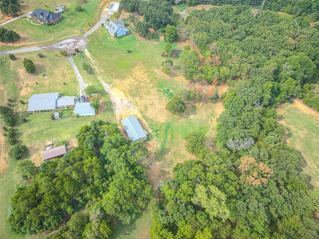 15705 Grant Road Property Photo 11