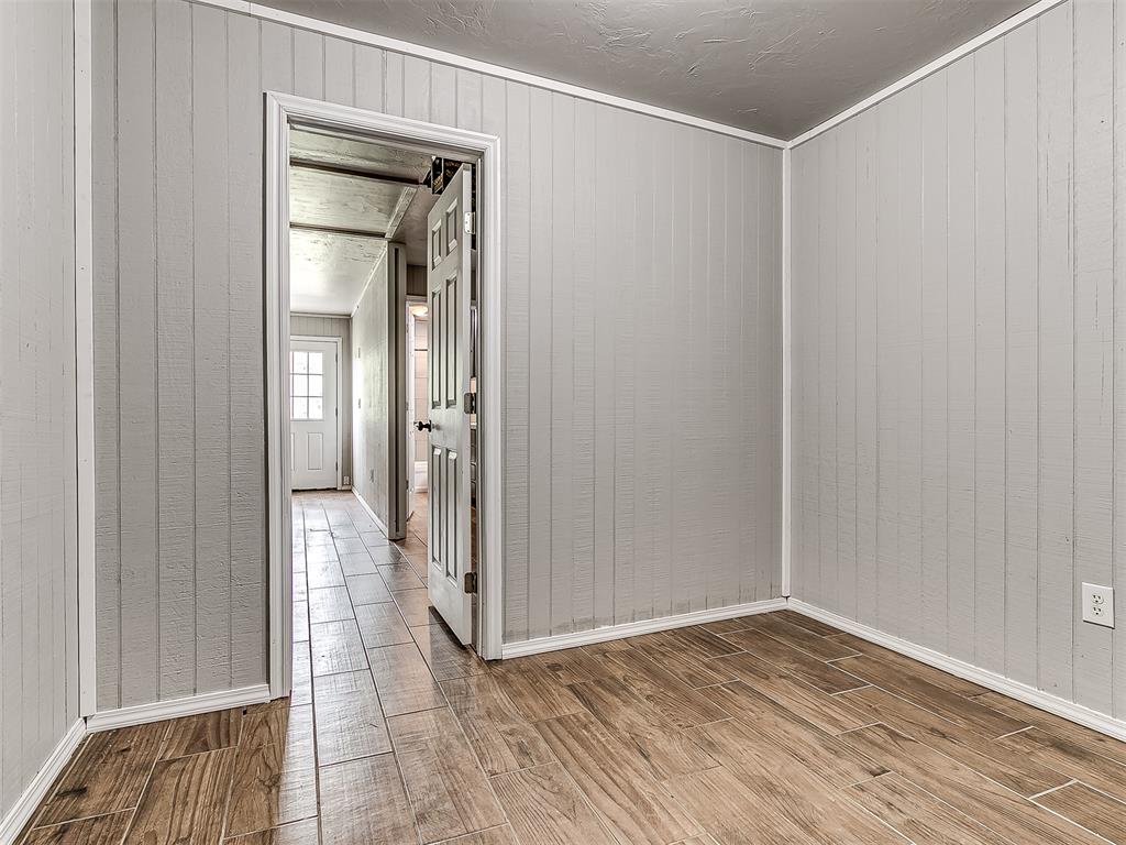 15705 Grant Road Property Photo 23
