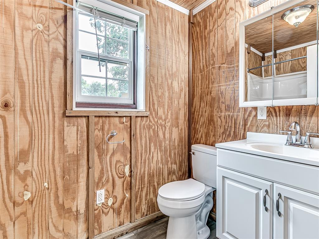 15705 Grant Road Property Photo 33