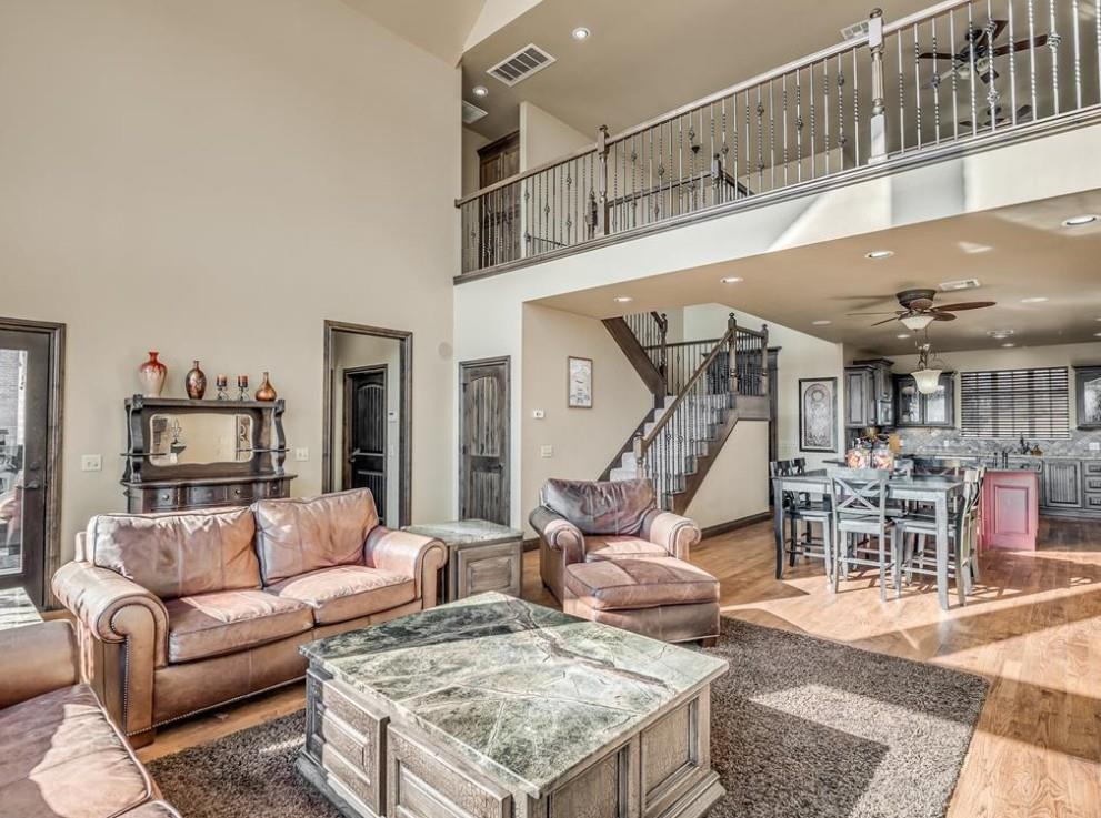 428406 E 1150 Road Property Photo 6