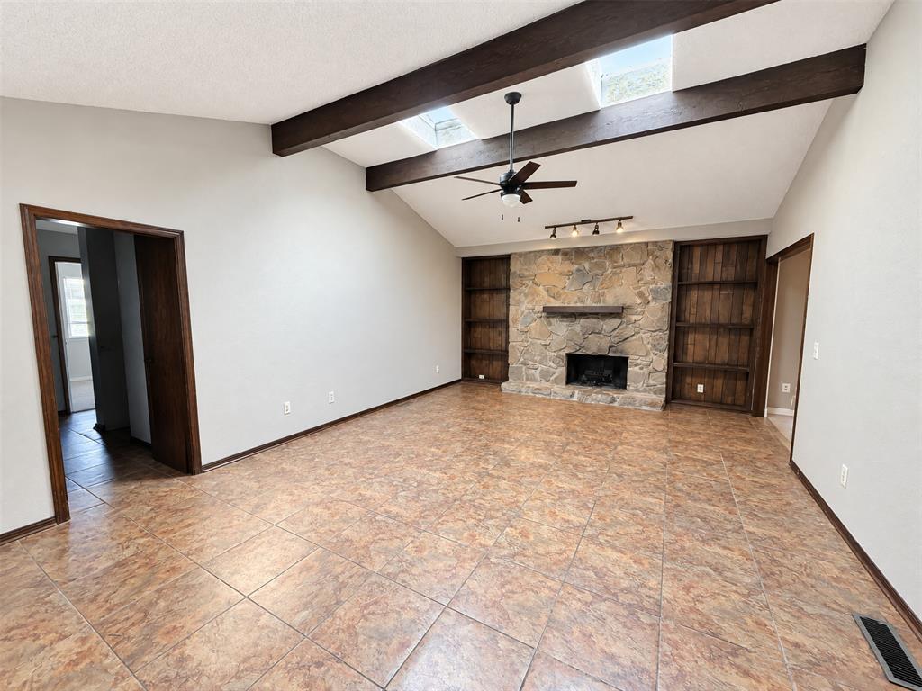 9024 N Eagle Lane Property Photo 4