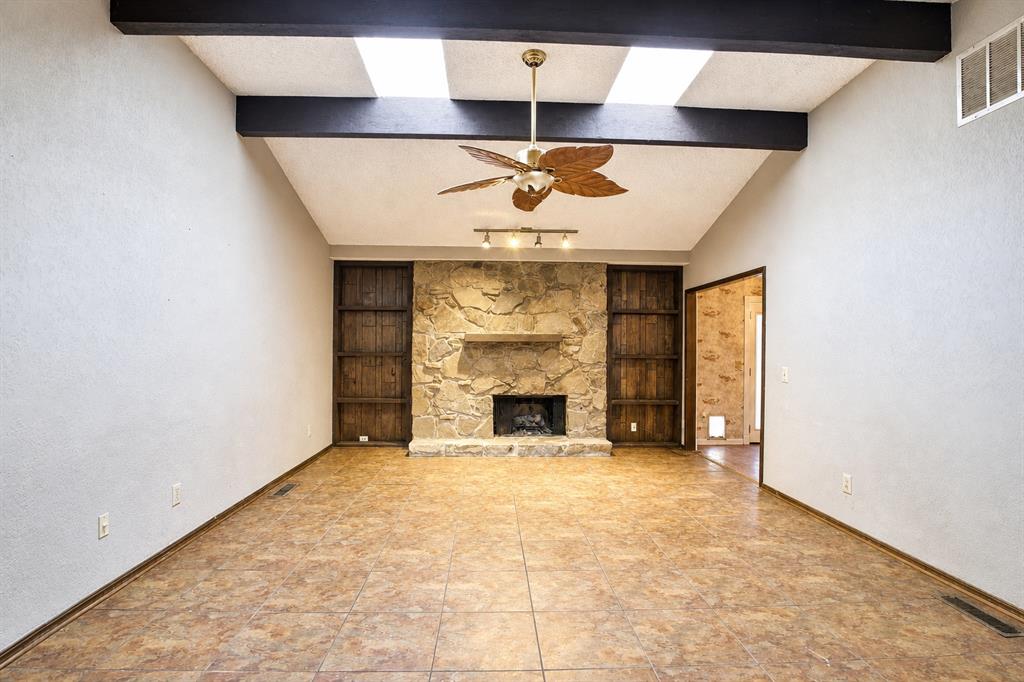 9024 N Eagle Lane Property Photo 6