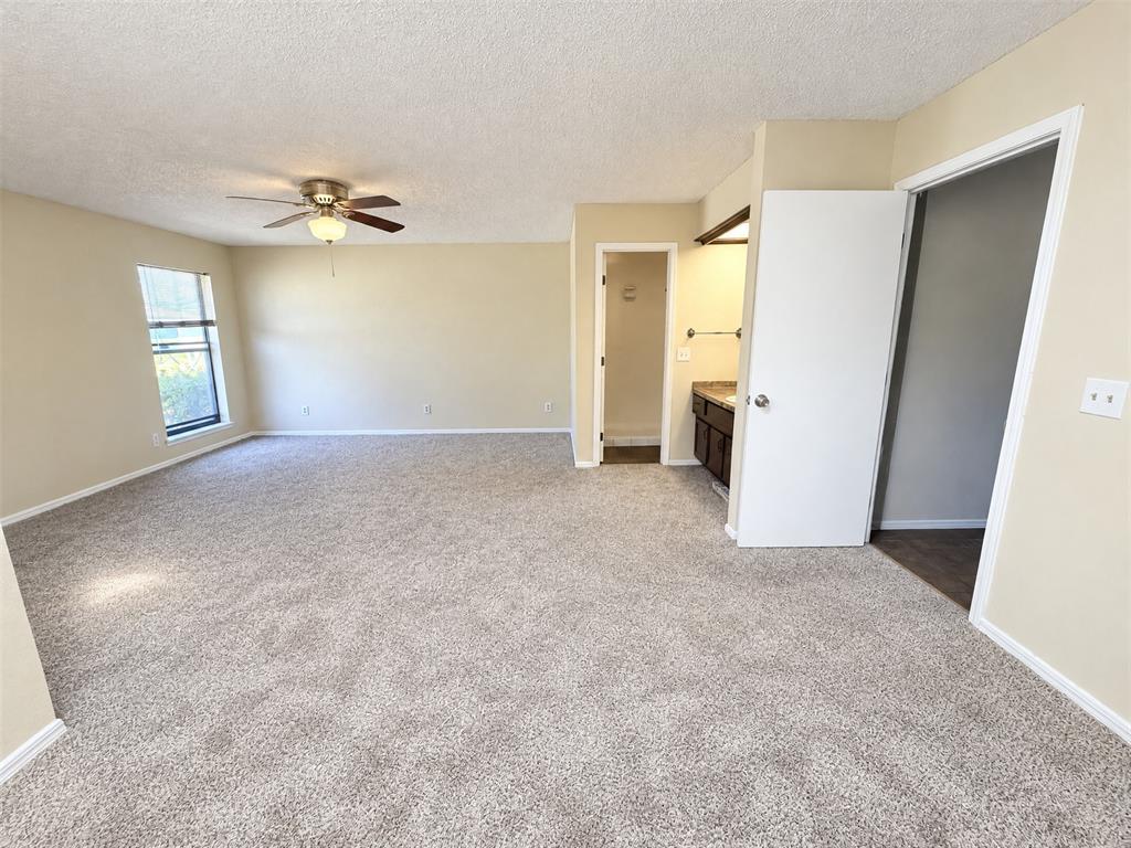 9024 N Eagle Lane Property Photo 17