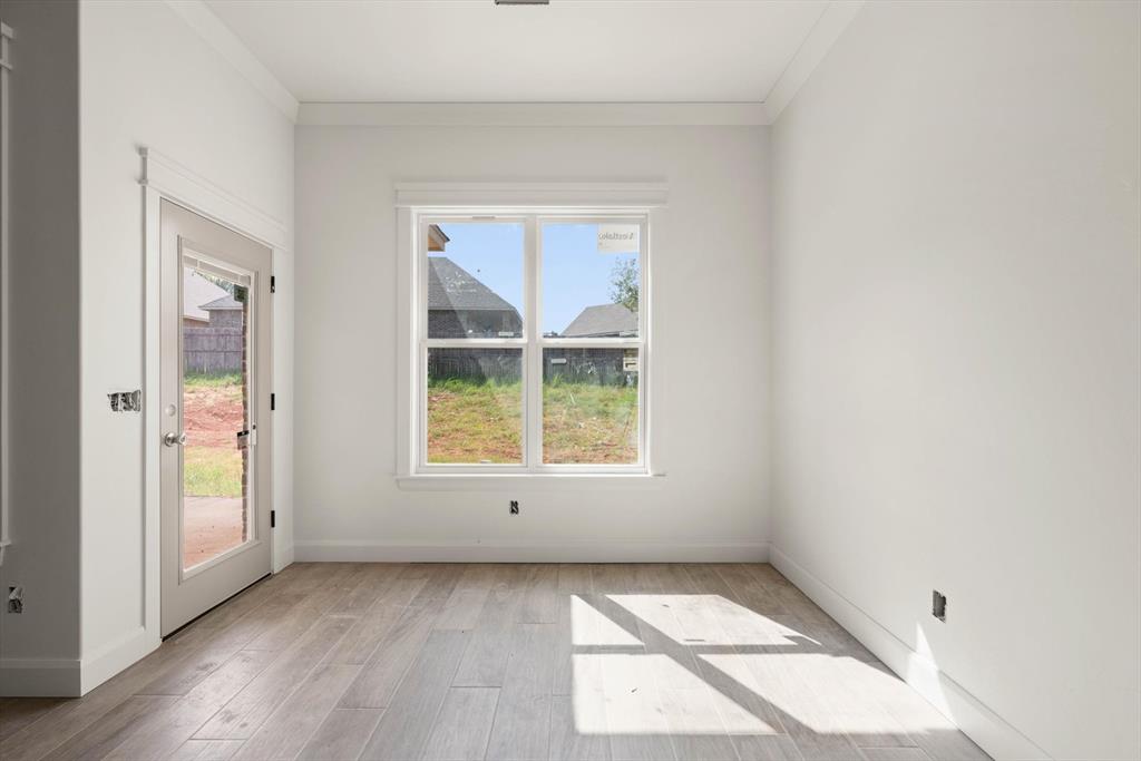 16325 Whistle Creek Boulevard Property Photo 12
