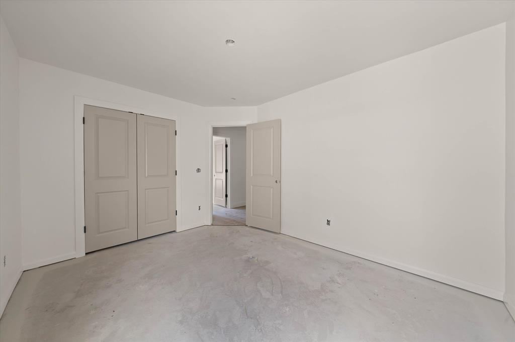 16325 Whistle Creek Boulevard Property Photo 29