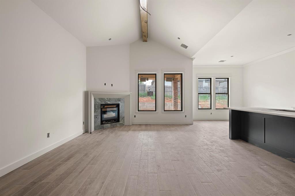16321 Whistle Creek Boulevard Property Photo 4