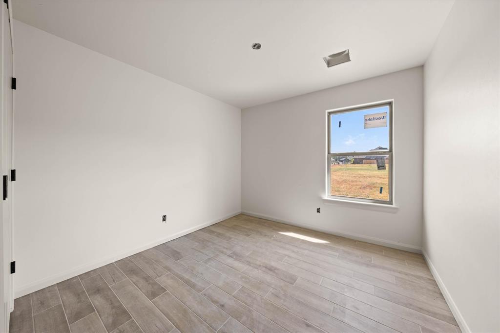 16321 Whistle Creek Boulevard Property Photo 24