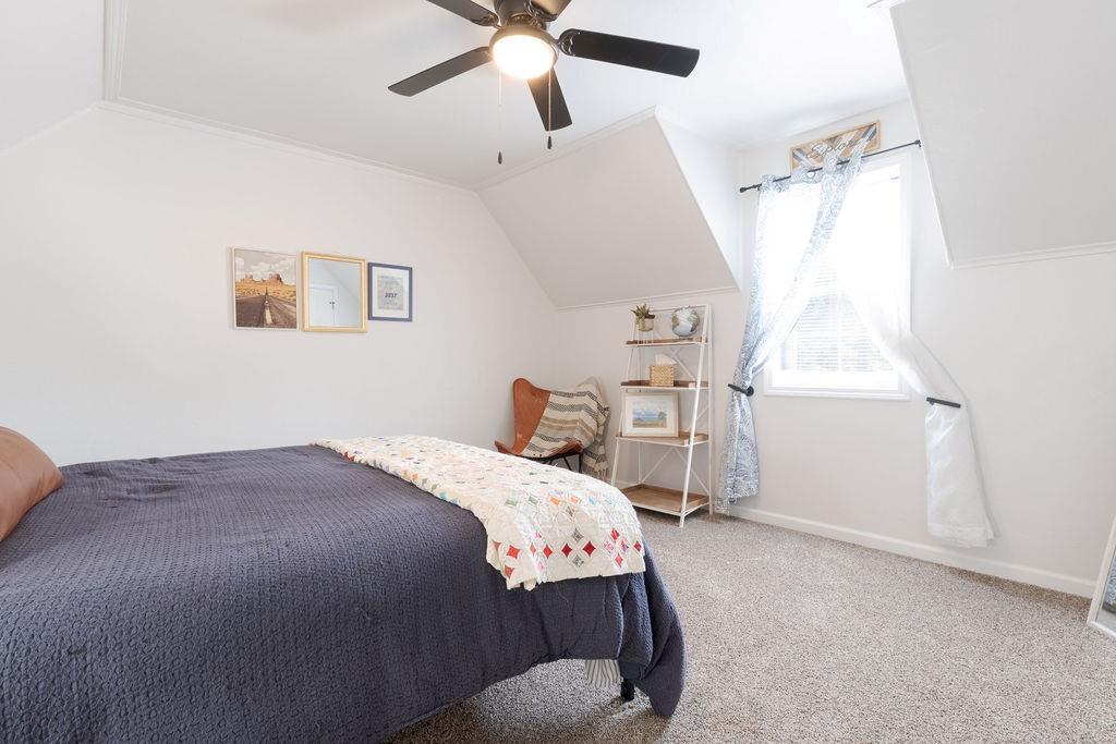 1134 E Walnut Street Property Photo 32