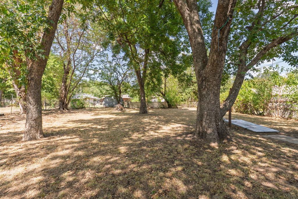 1134 E Walnut Street Property Photo 50