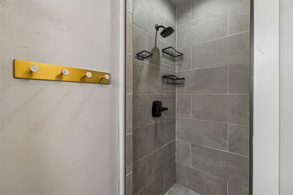 920 W Silver Meadow Drive Property Photo 31