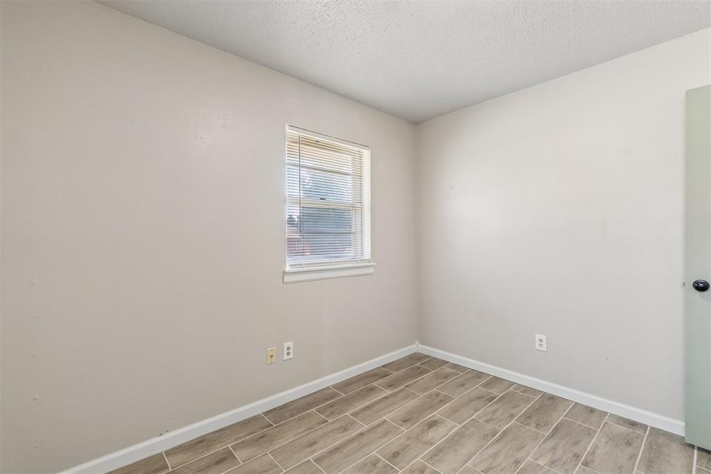 920 W Silver Meadow Drive Property Photo 36