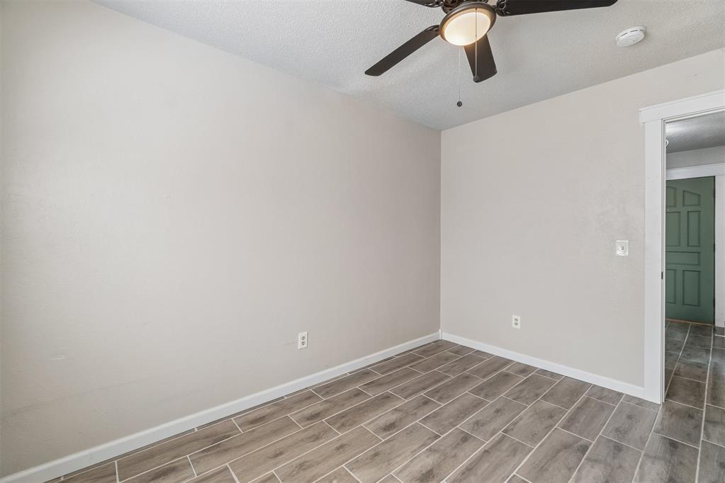 920 W Silver Meadow Drive Property Photo 43