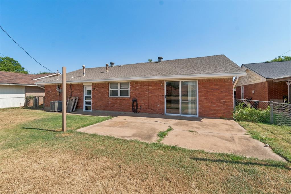 920 W Silver Meadow Drive Property Photo 45