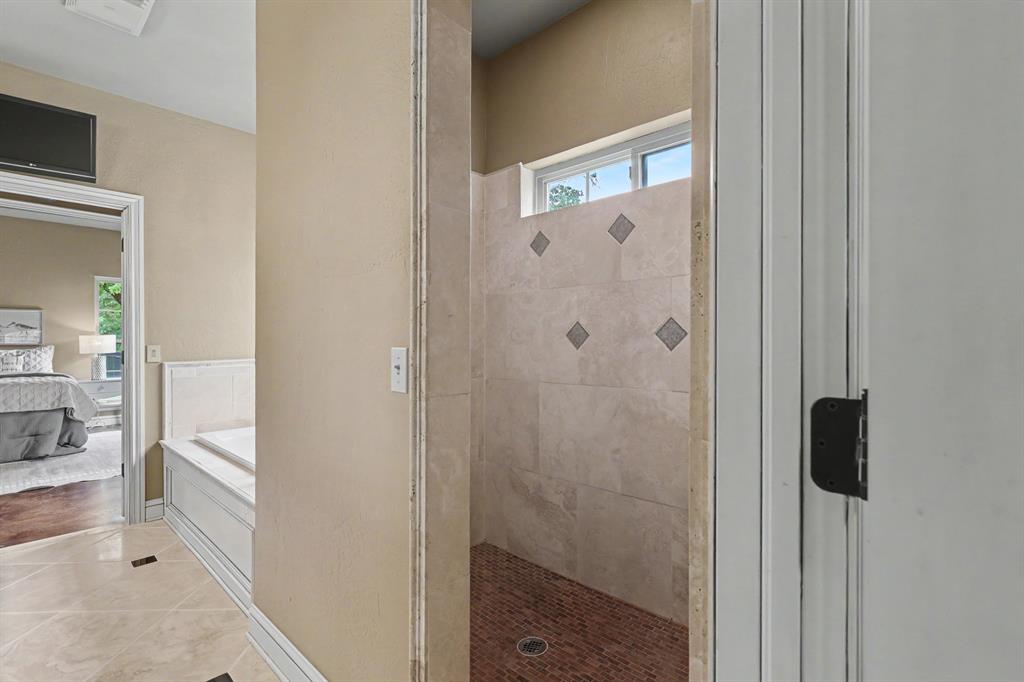 216 N Oaks Road Property Photo 16