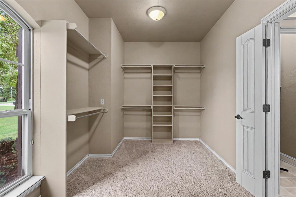 216 N Oaks Road Property Photo 18