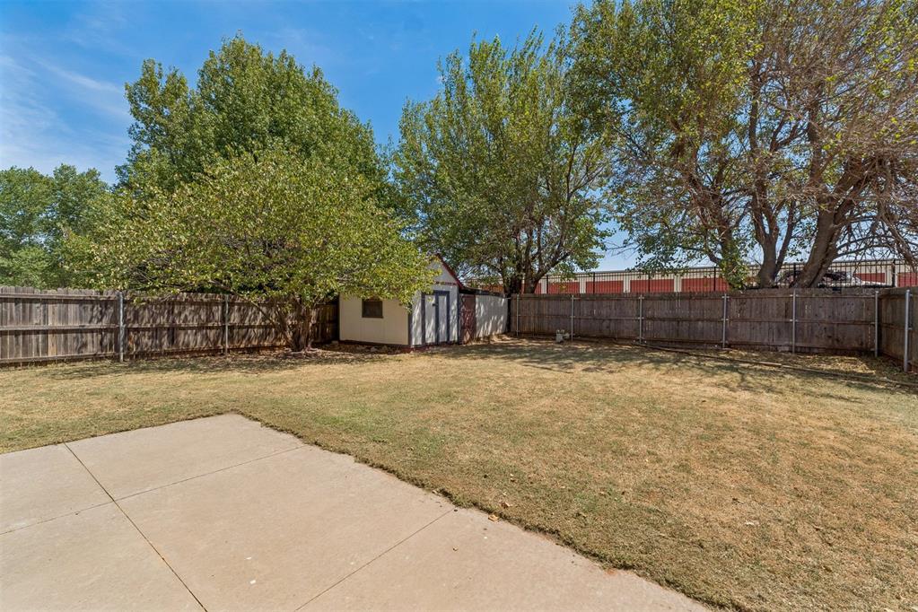 12302 Sw 15th Terrace Property Photo 30
