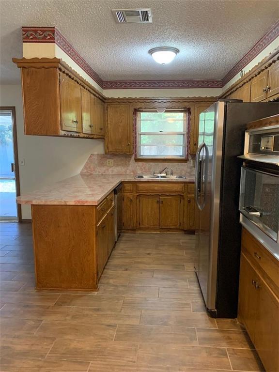 7709 S Country Club Drive Property Photo 4