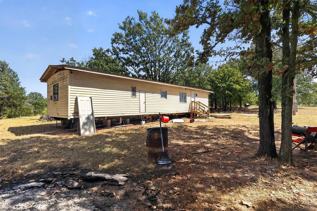 21839 Lilly Drive Property Photo 3