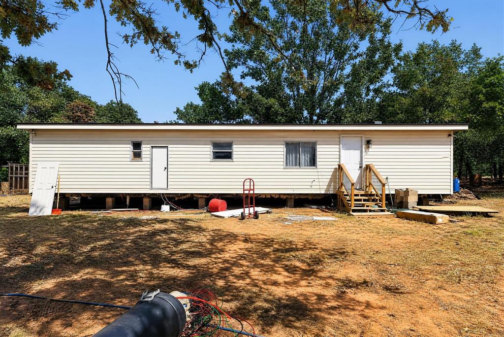 21839 Lilly Drive Property Photo 4