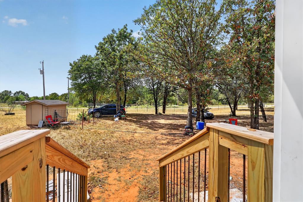 21839 Lilly Drive Property Photo 7