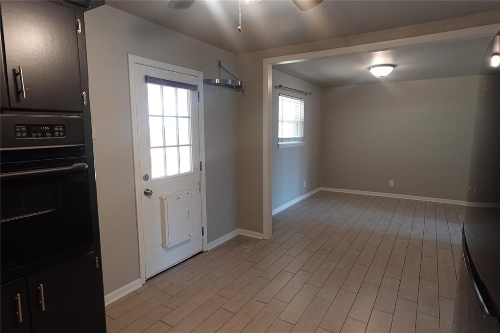 3119 Nw 65th Street Property Photo 4