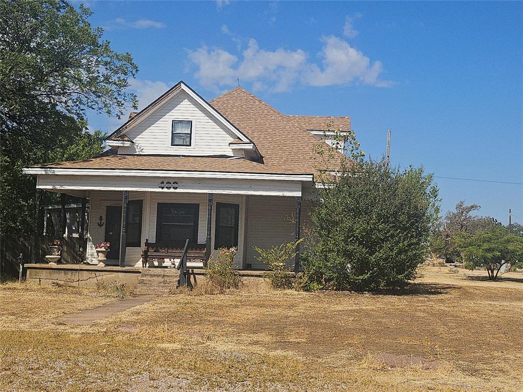409 N Locust Street Property Photo 1