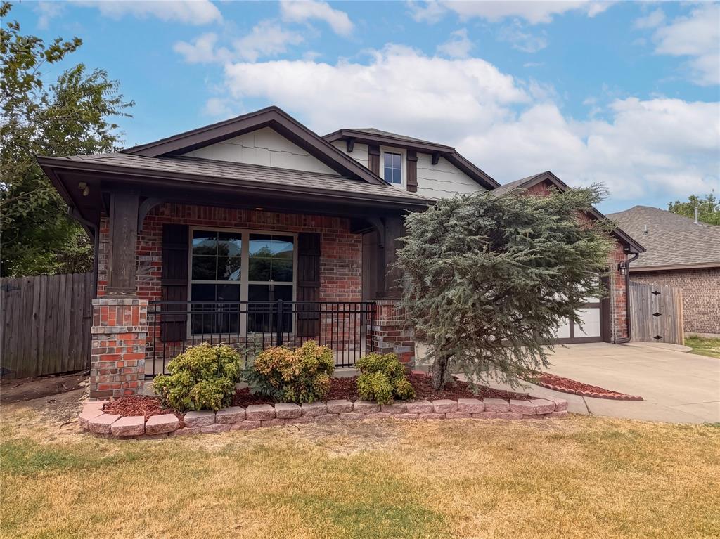 704 Sw 149th Place Property Photo 10