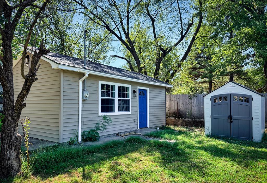 208 Bennett Boulevard Property Photo 1