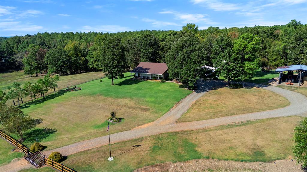 579 Stuffy Road Property Photo 4