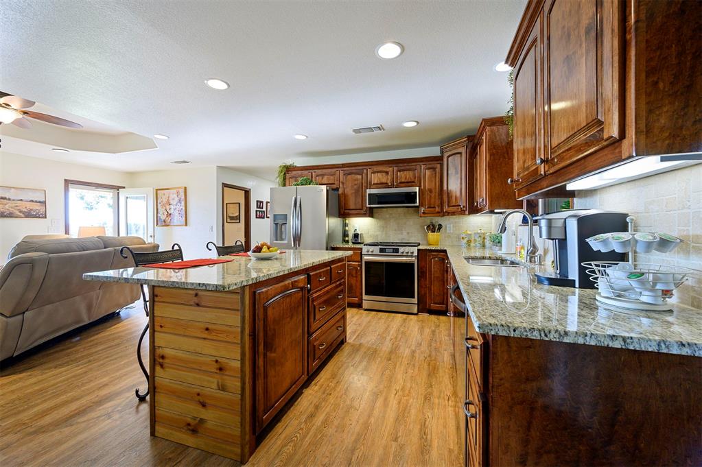 579 Stuffy Road Property Photo 11