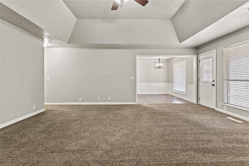 1504 Timbercreek Drive Property Photo 8