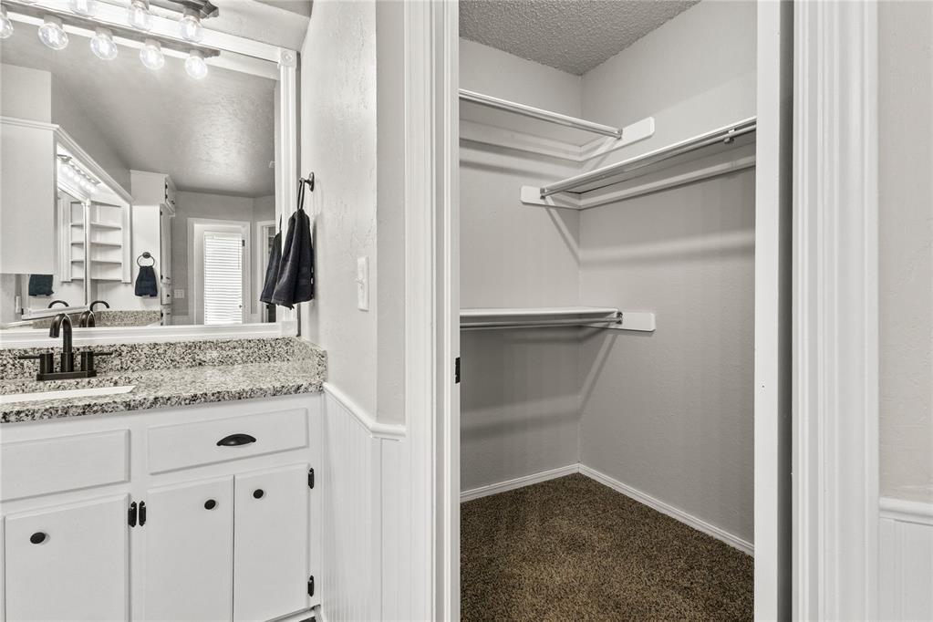 1504 Timbercreek Drive Property Photo 31