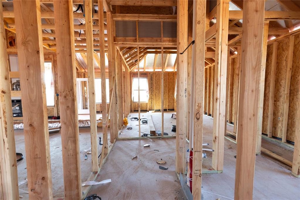 17154 Billy Road Property Photo 2