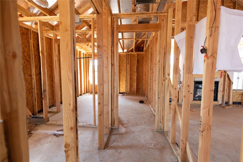 17154 Billy Road Property Photo 3