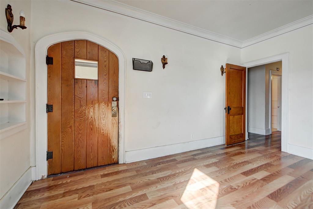 1106 Sunset Drive Property Photo 6