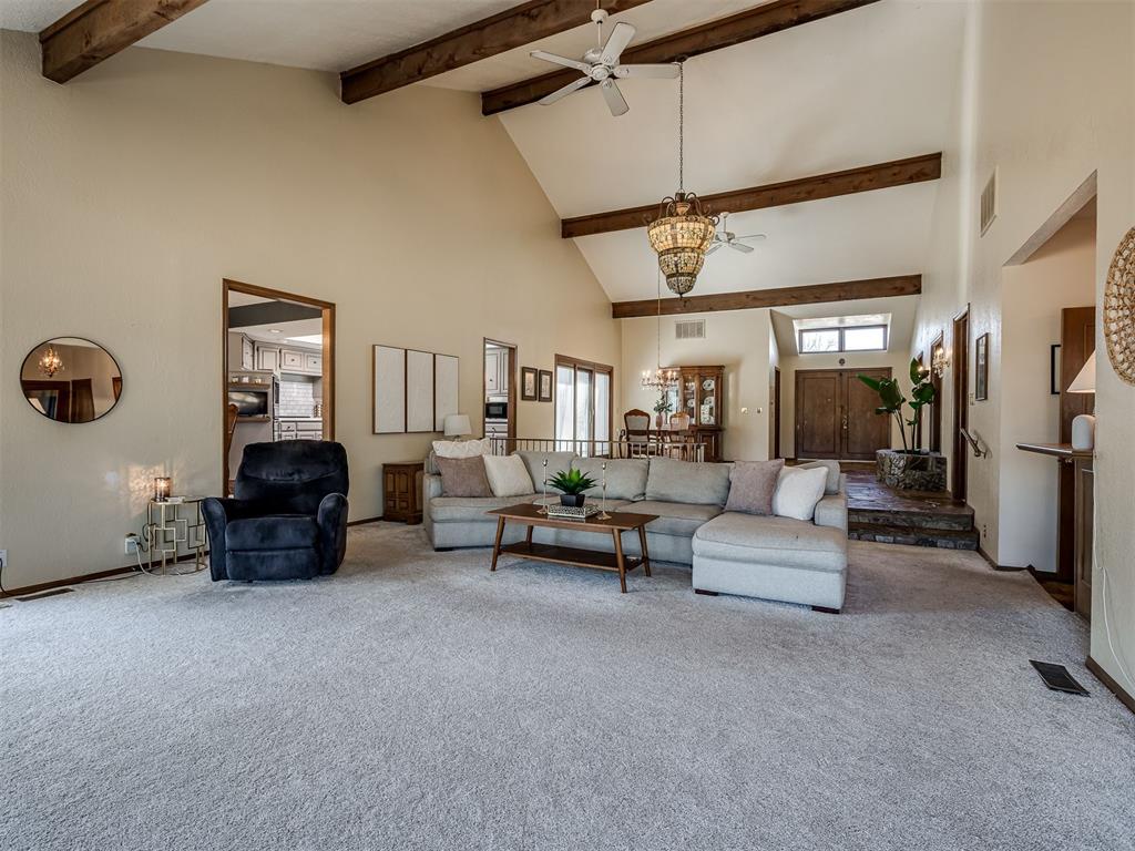 10604 Admiral Drive Property Photo 12