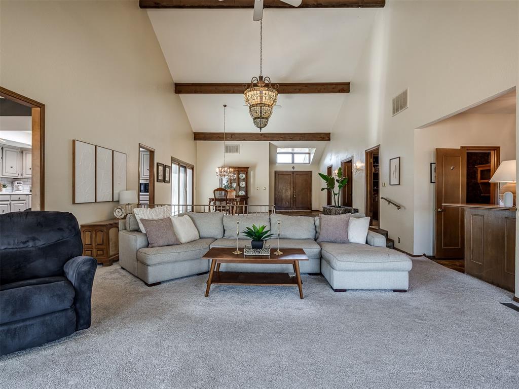 10604 Admiral Drive Property Photo 13