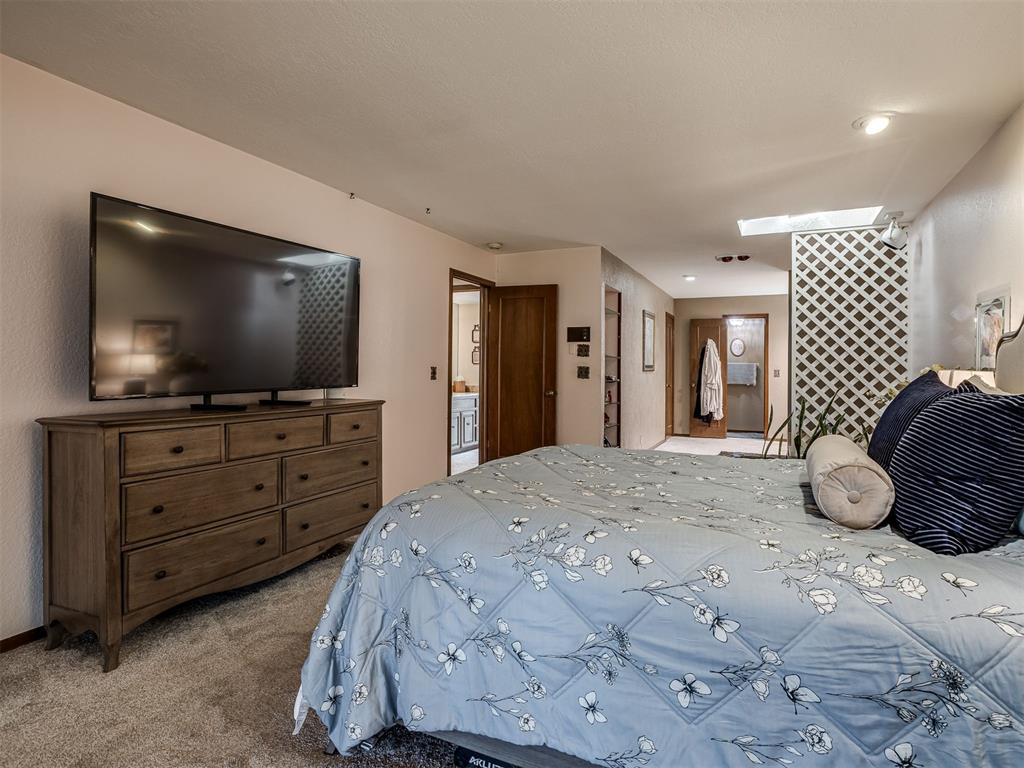 10604 Admiral Drive Property Photo 25