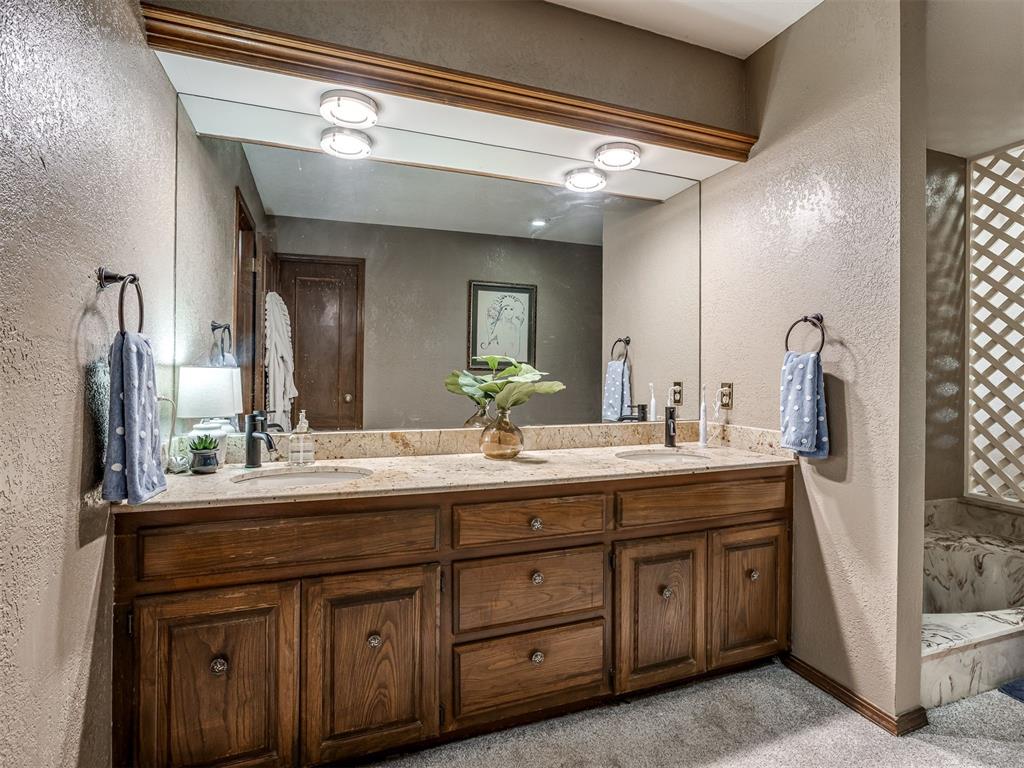 10604 Admiral Drive Property Photo 27
