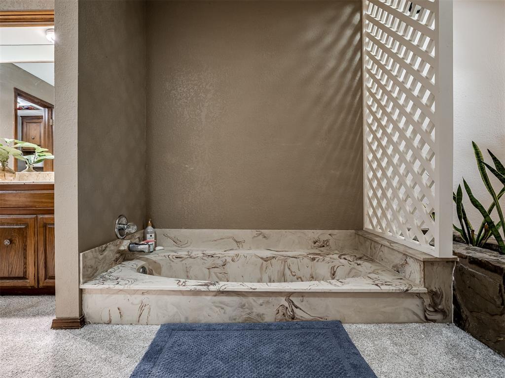 10604 Admiral Drive Property Photo 29