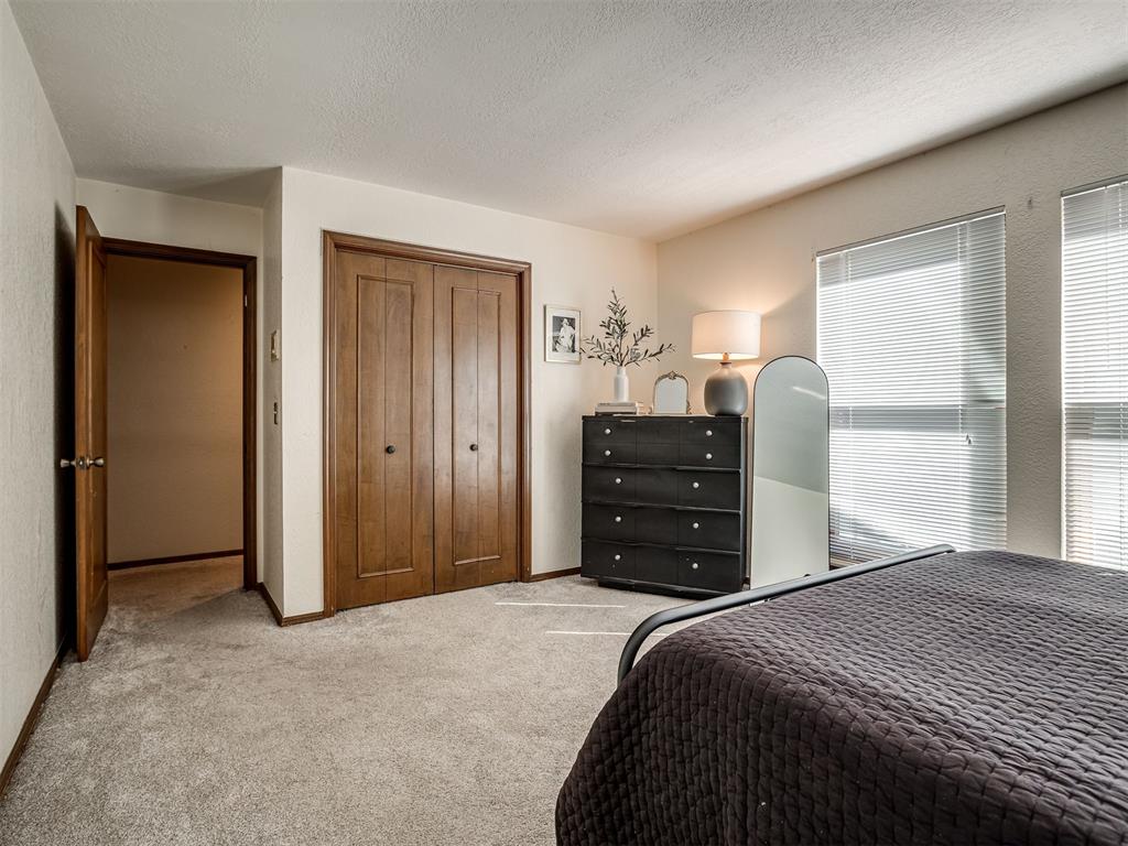 10604 Admiral Drive Property Photo 33