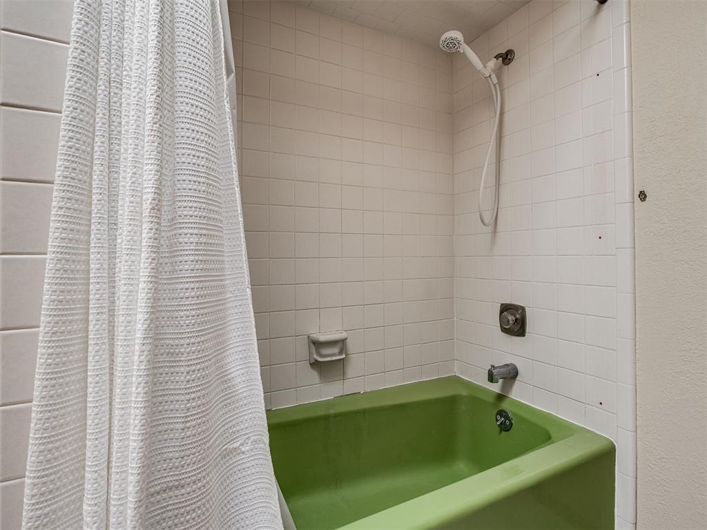 10604 Admiral Drive Property Photo 35