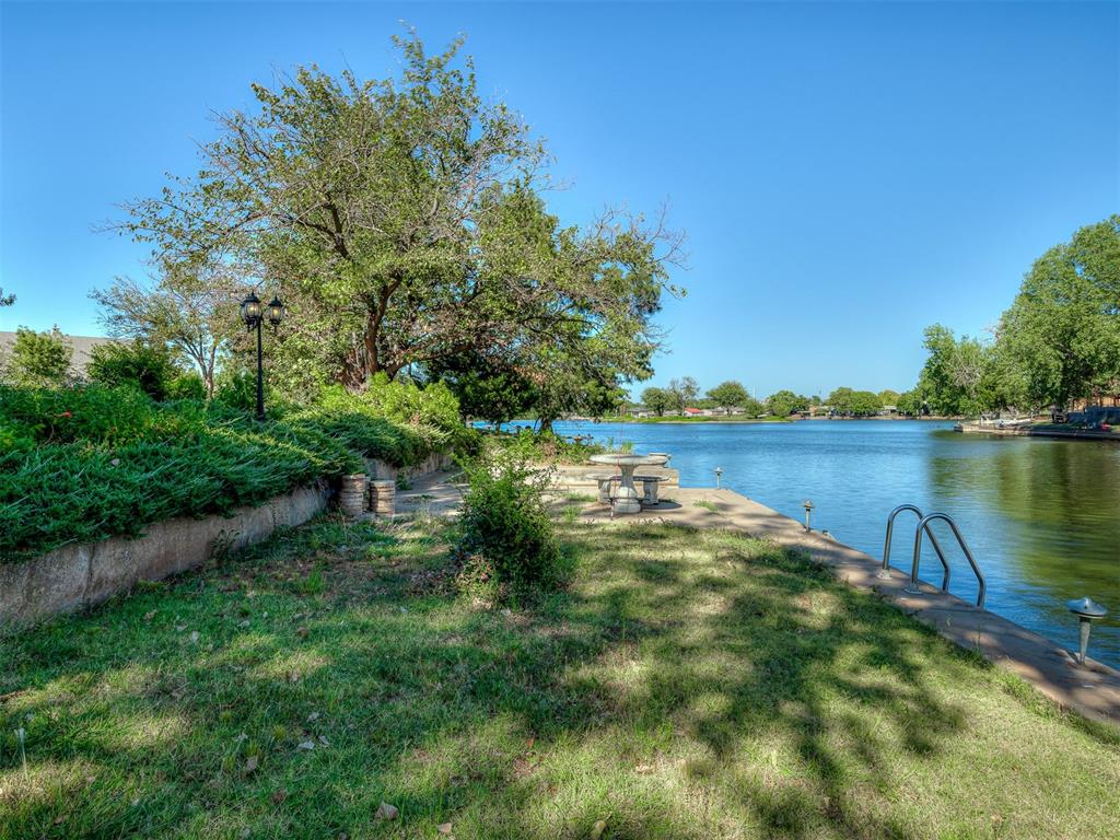 10604 Admiral Drive Property Photo 44