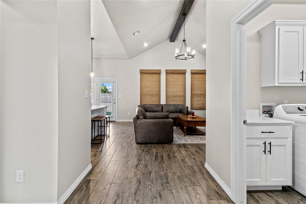 2812 Landrun Property Photo 6