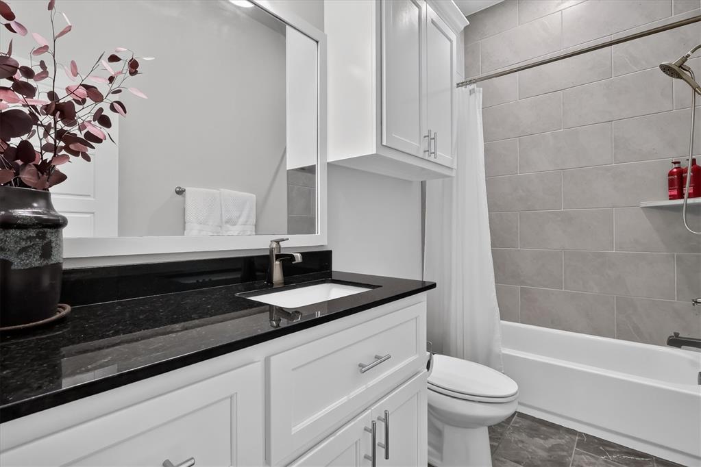 11812 Edi Avenue Property Photo 28