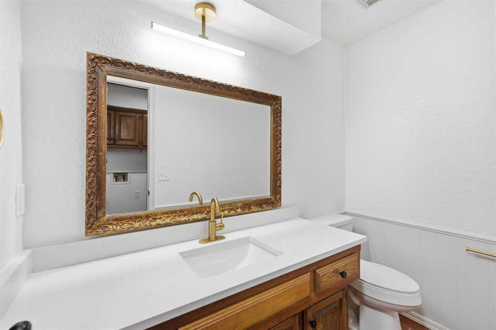 900 Woodbury Drive Property Photo 20