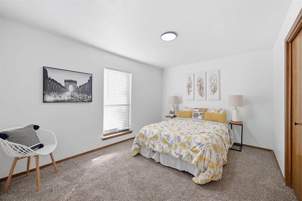 900 Woodbury Drive Property Photo 29