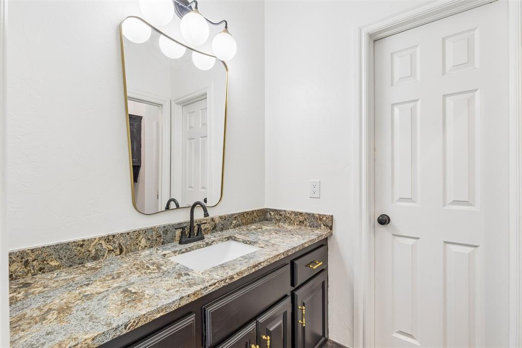 23390 Hunters Trail Property Photo 46