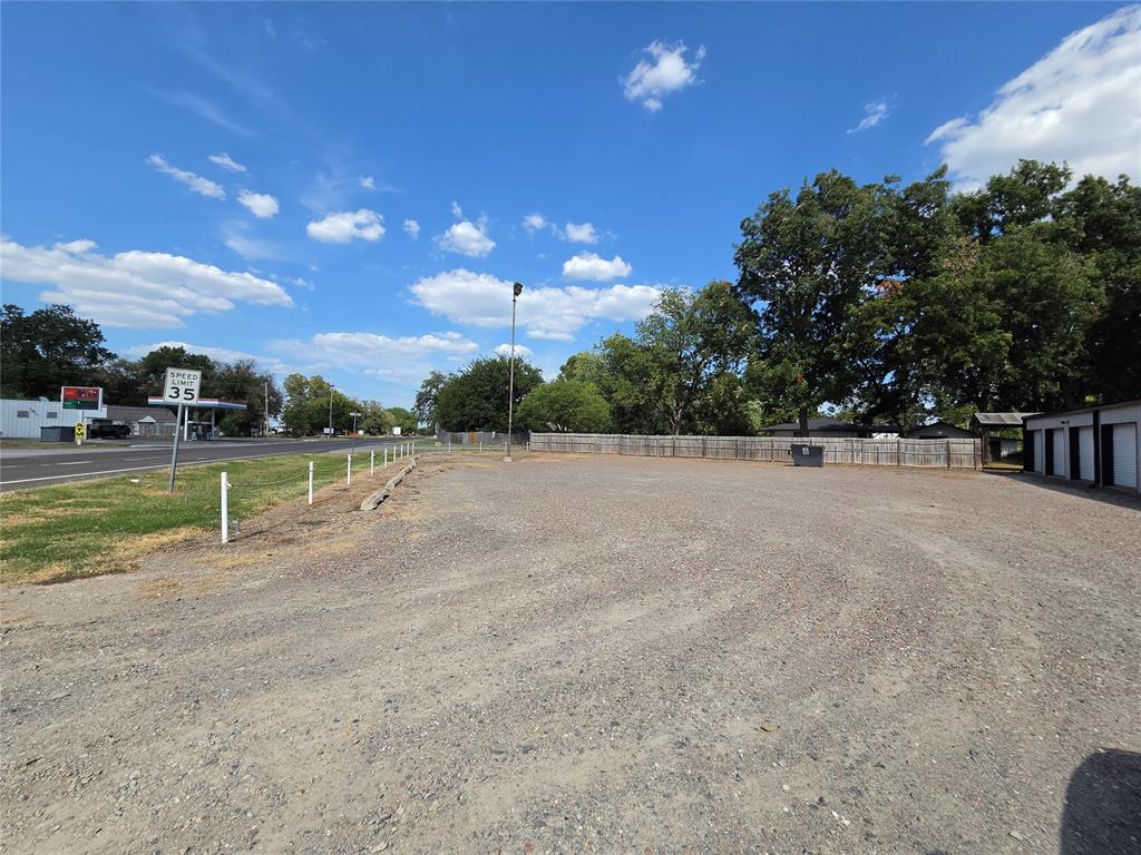230 Us Highway 77 Property Photo 8