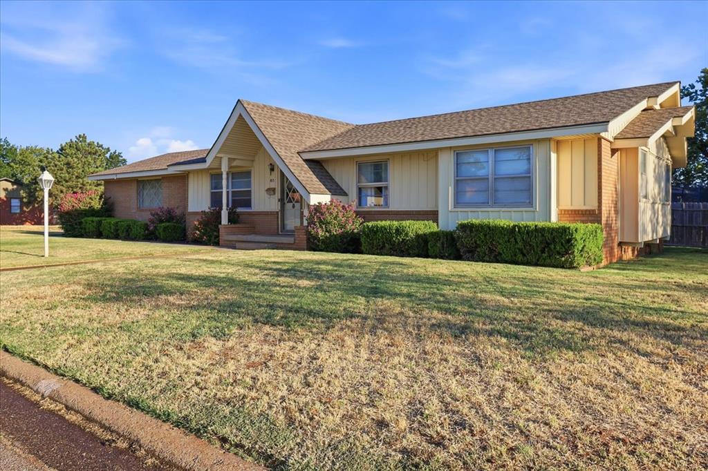 813 Standifer Road Property Photo 2